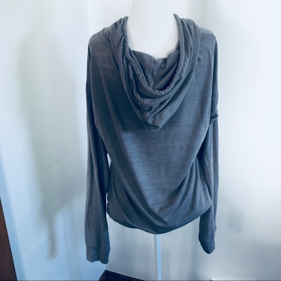 Threads 4 Thought Gray Hoodie Hooded Sweatshirt - Picture 2 of 8